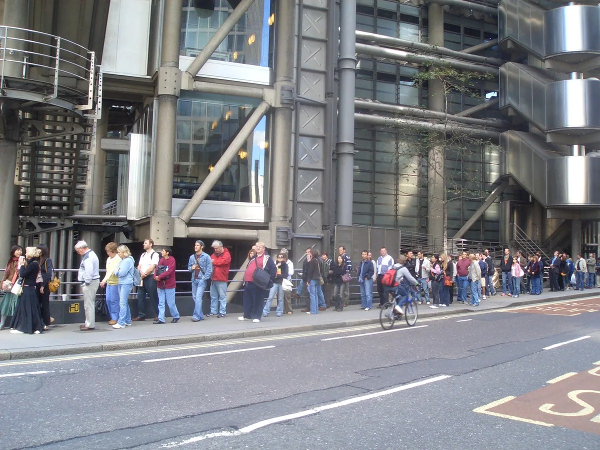 A long queue along the pavement outside the steel-clad Lloyd's building, waiting to go in on Open House weekend